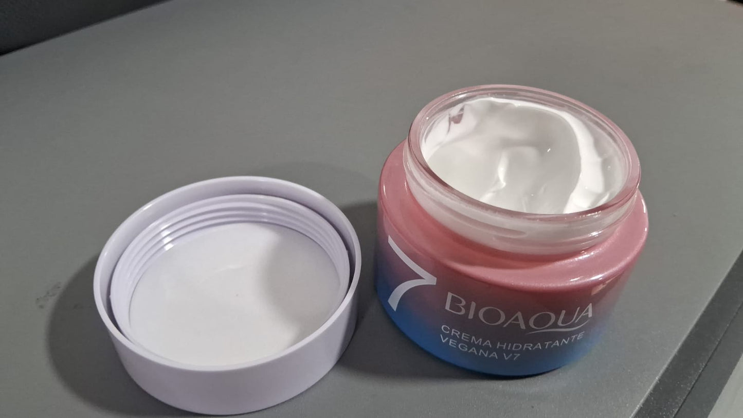 CREMA V7 BIOAQUA HIDRATANTE CON ÁCIDO HIALURÓNICO 50ml